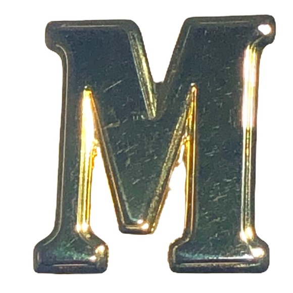 VINTAGE GOLD TONE "M" BLOCK LETTER BROOCH - Picture 8 of 14